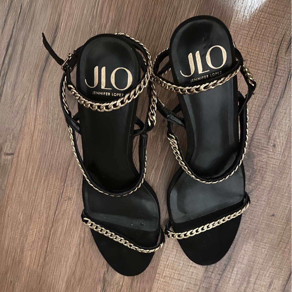 JLO X DSW BLACK GOLD CHAIN STRAP HEEL